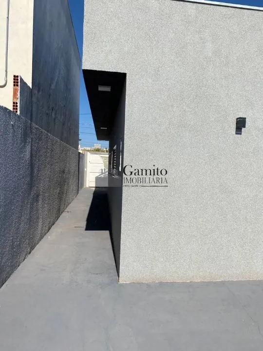 Casa à venda — foto 2 de 6