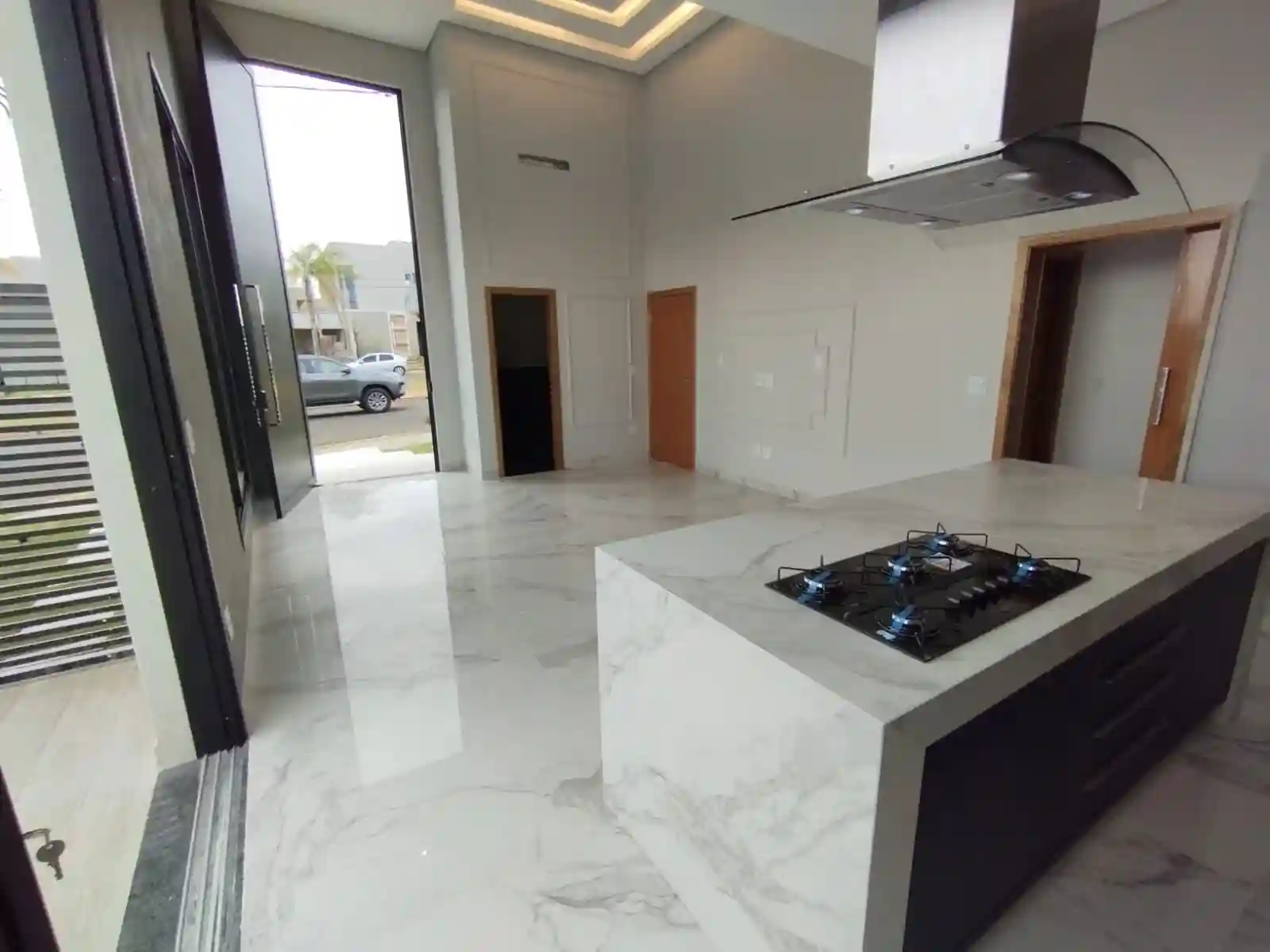 Casa de Condomínio com 3 quartos à venda, 150m² — foto 3 de 6