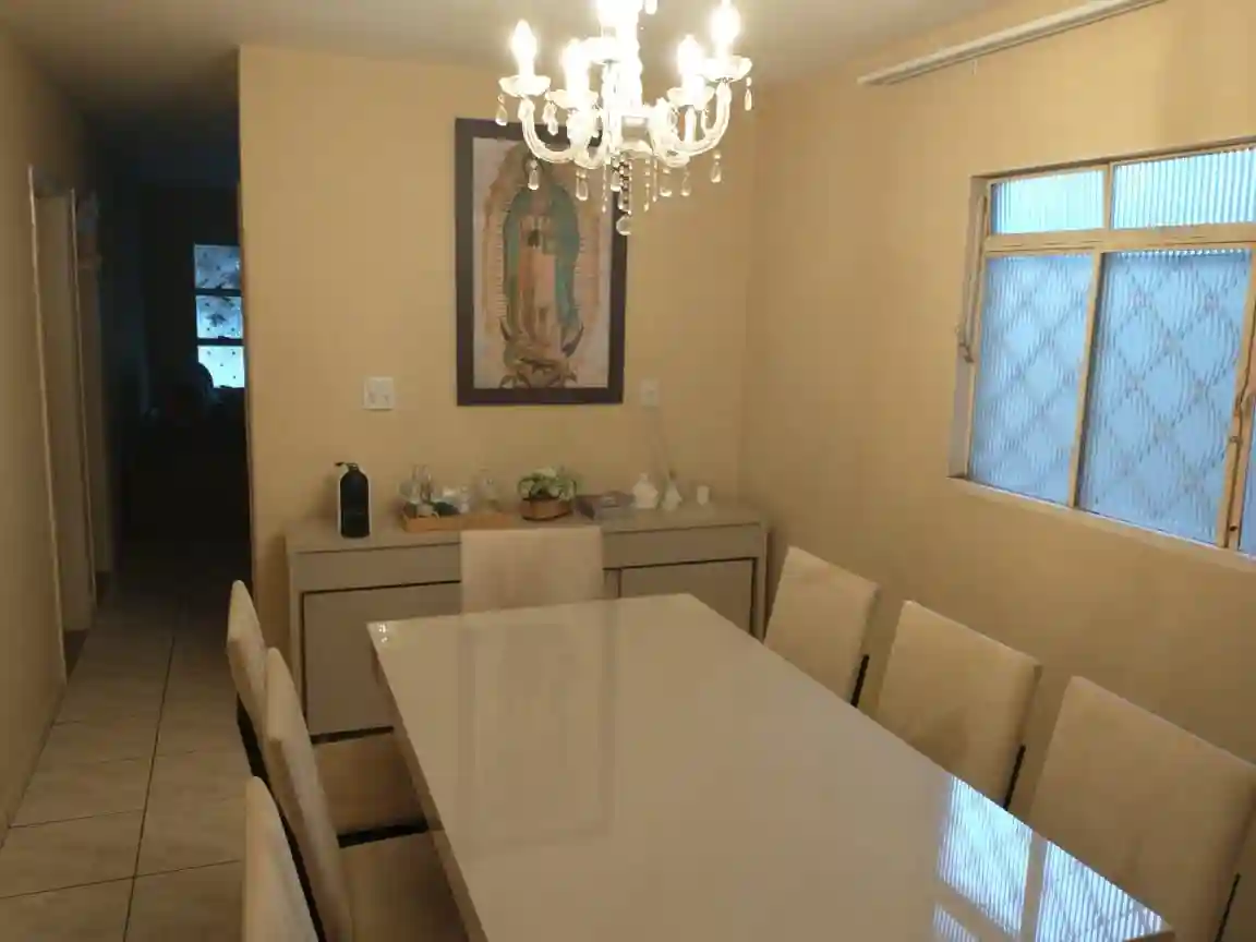 Casa com 3 quartos à venda, 147m² — foto 8 de 18