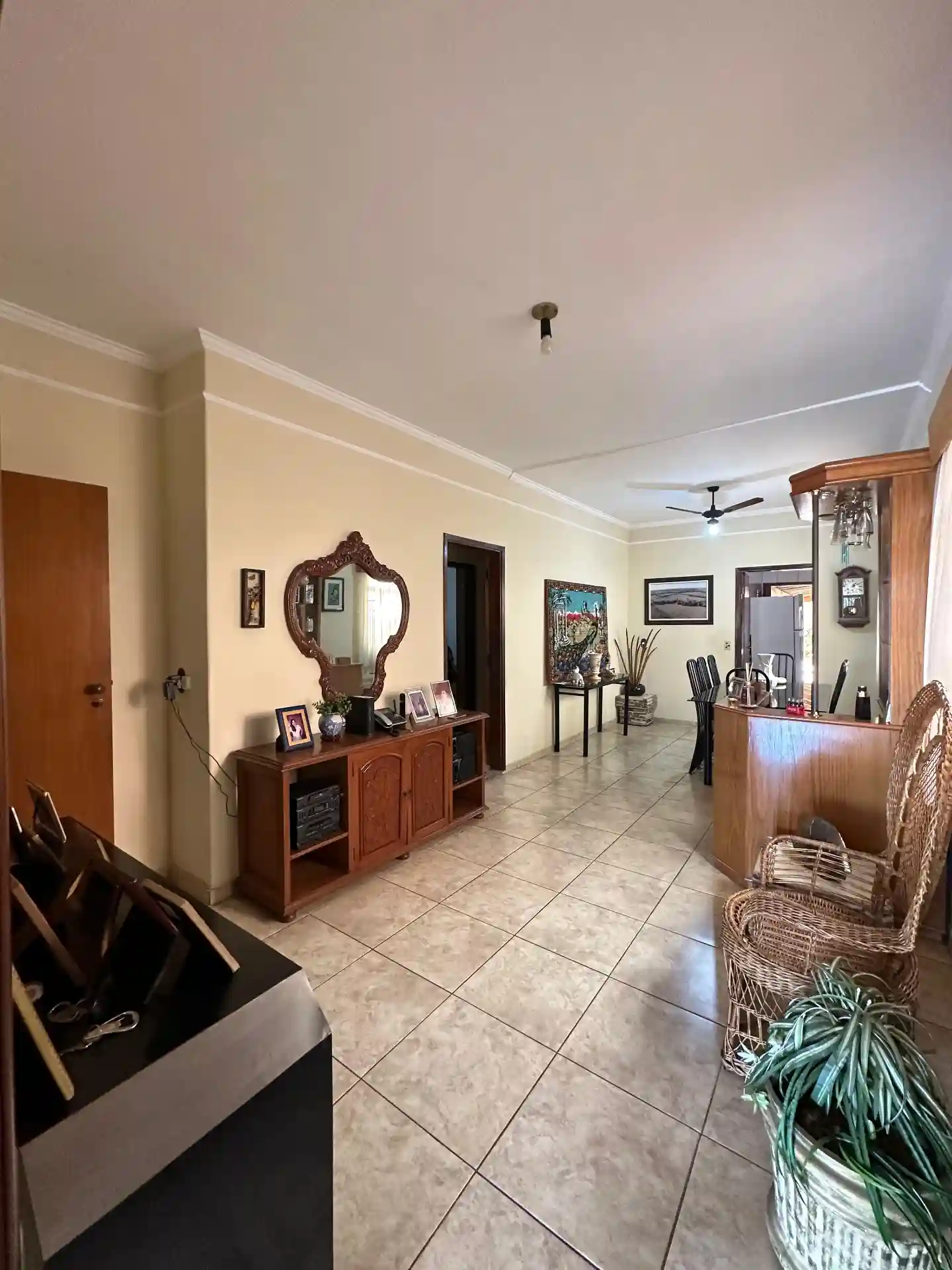 Casa com 3 quartos à venda, 246m² — foto 4 de 19