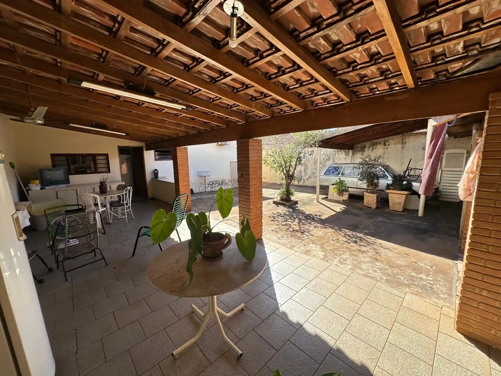 Casa com 3 quartos à venda, 246m² — foto 17 de 19