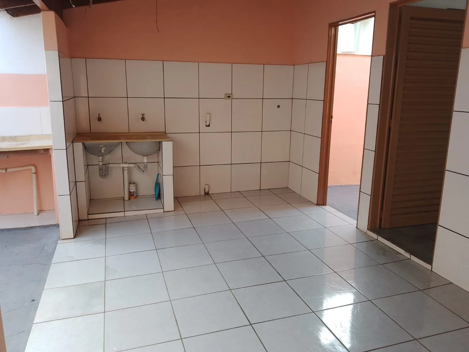 Casa com 2 quartos para aluguel, 50m² — foto 9 de 14