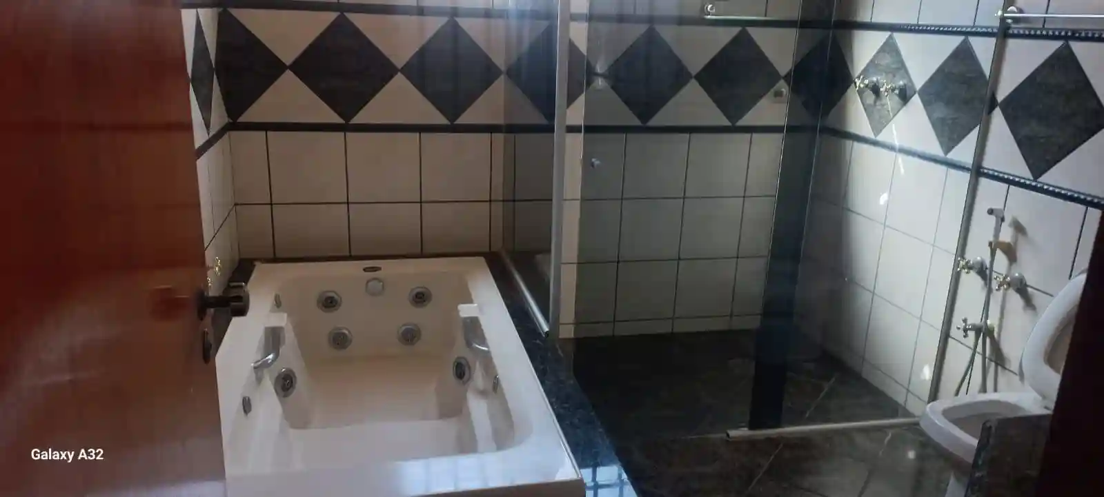 Casa com 3 quartos à venda, 246m² — foto 4 de 14
