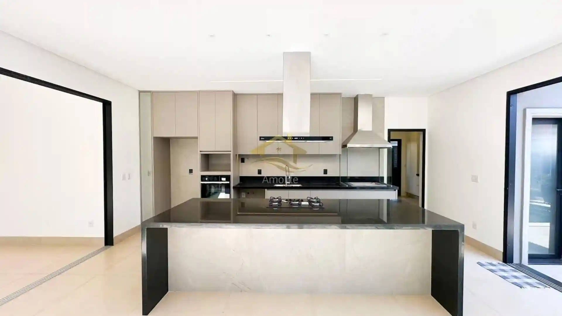 Casa de Condomínio com 3 quartos à venda, 236m² — foto 13 de 20