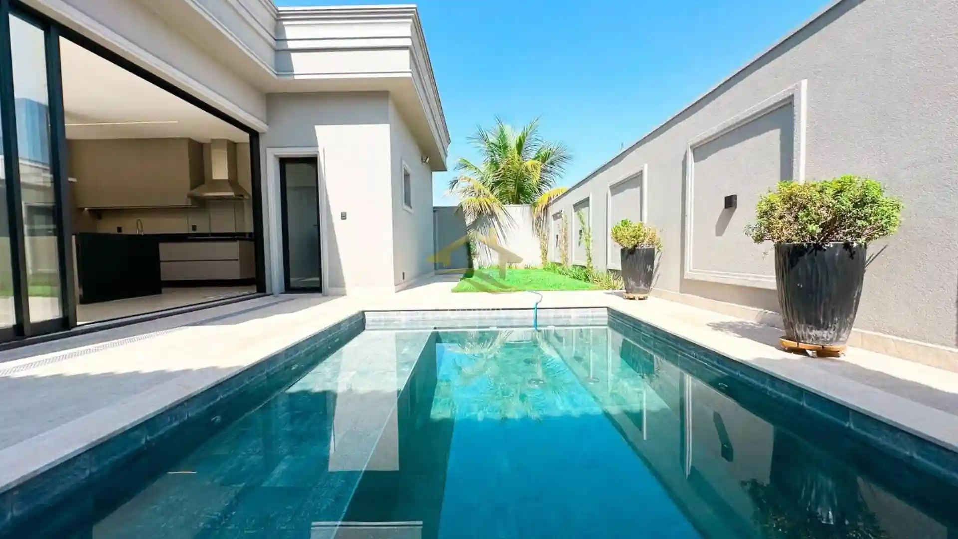 Casa de Condomínio com 3 quartos à venda, 236m² — foto 18 de 20