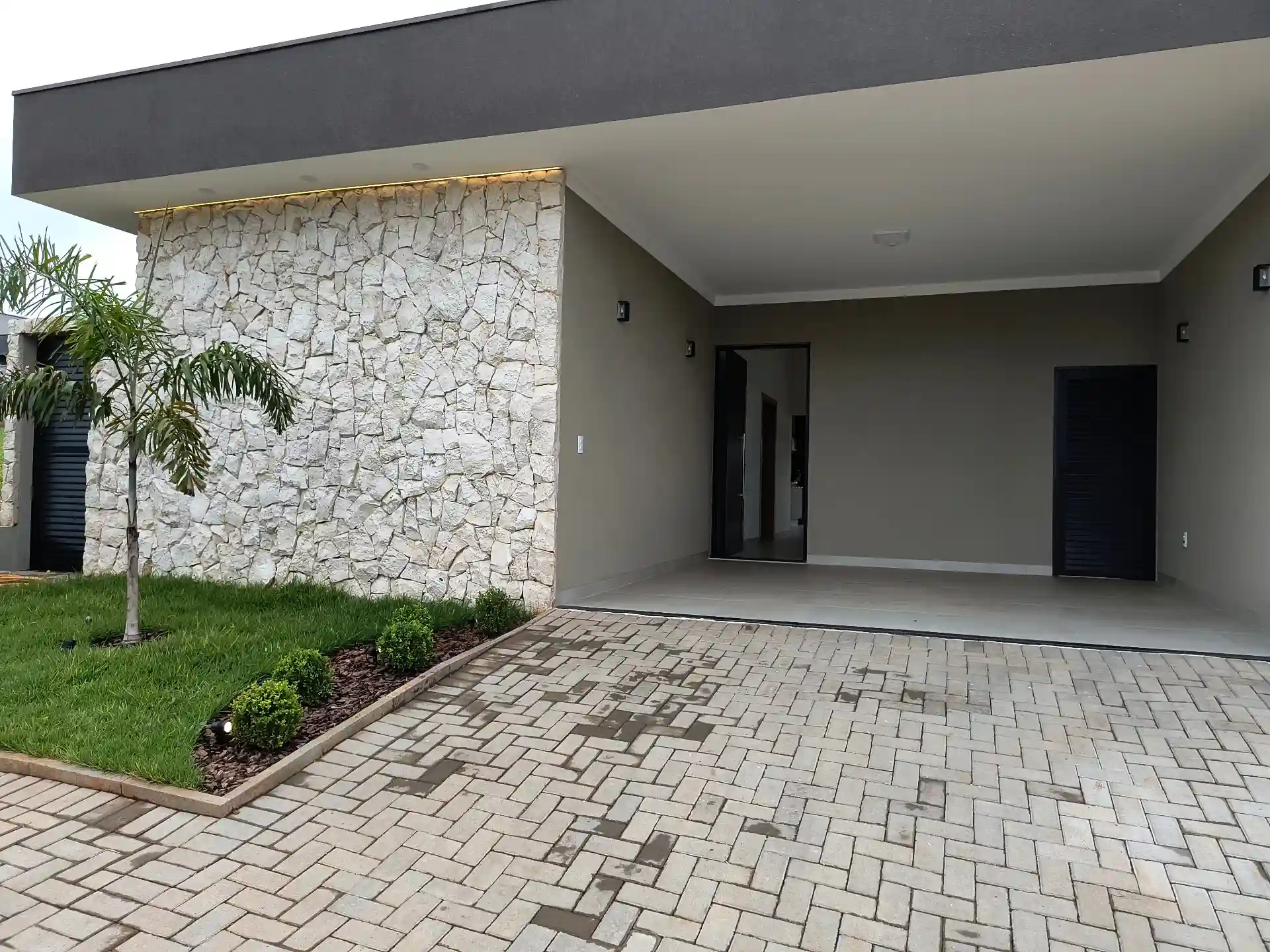 Casa de Condomínio com 3 quartos à venda, 225m² — foto 15 de 22