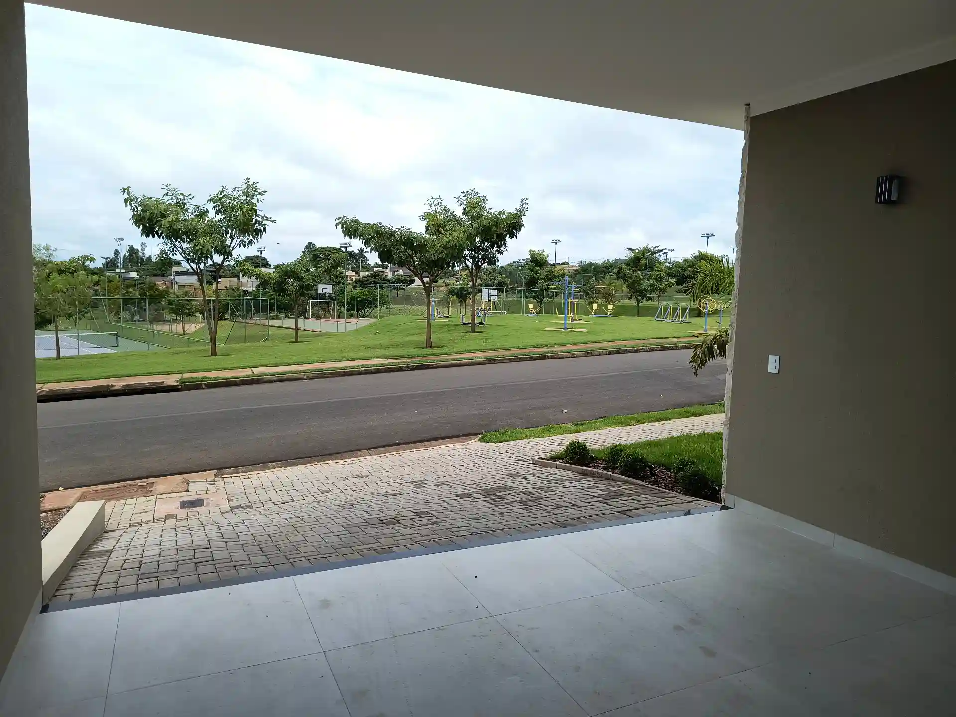 Casa de Condomínio com 3 quartos à venda, 225m² — foto 8 de 22