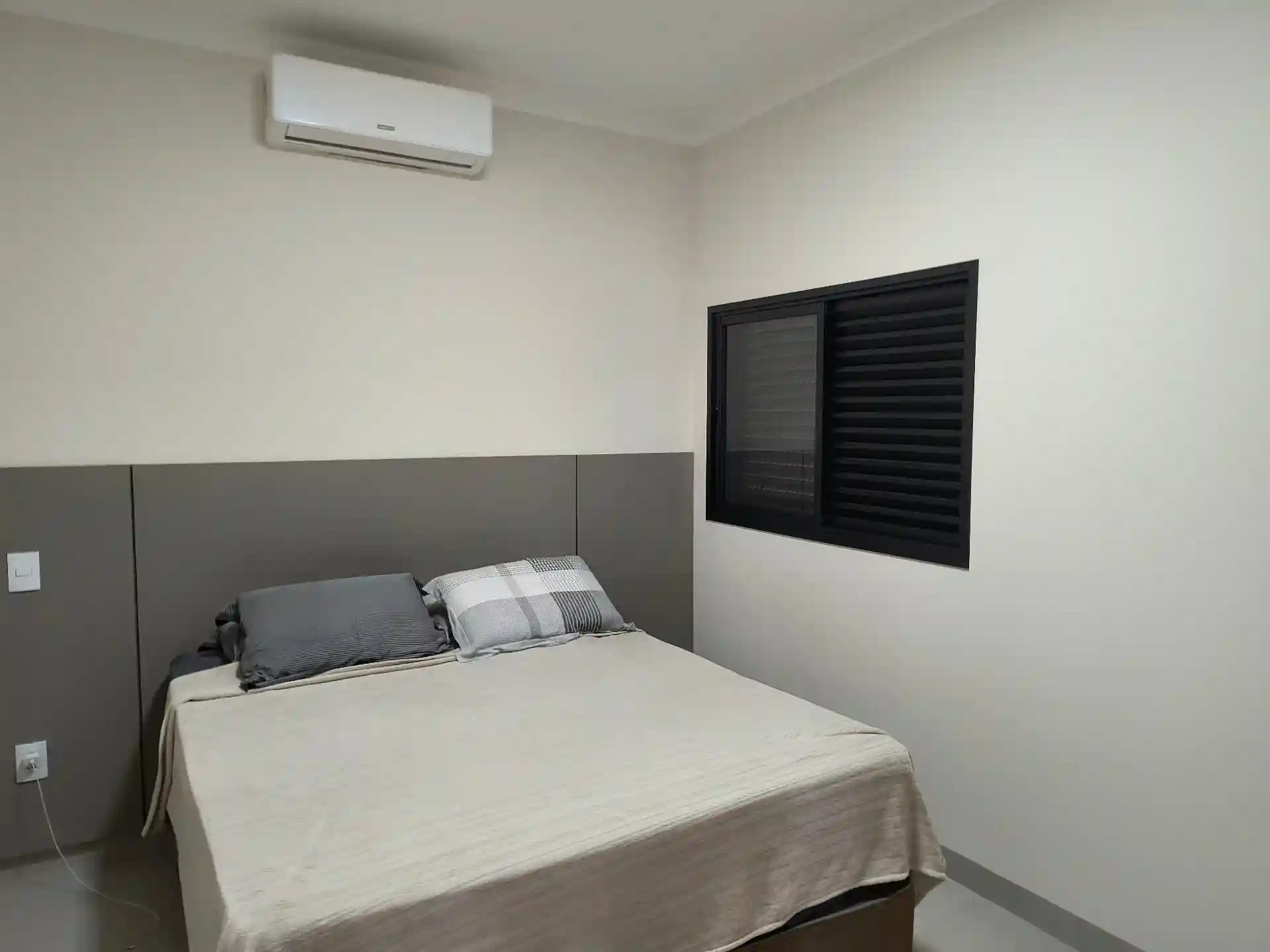 Casa de Condomínio com 3 quartos à venda, 225m² — foto 6 de 22