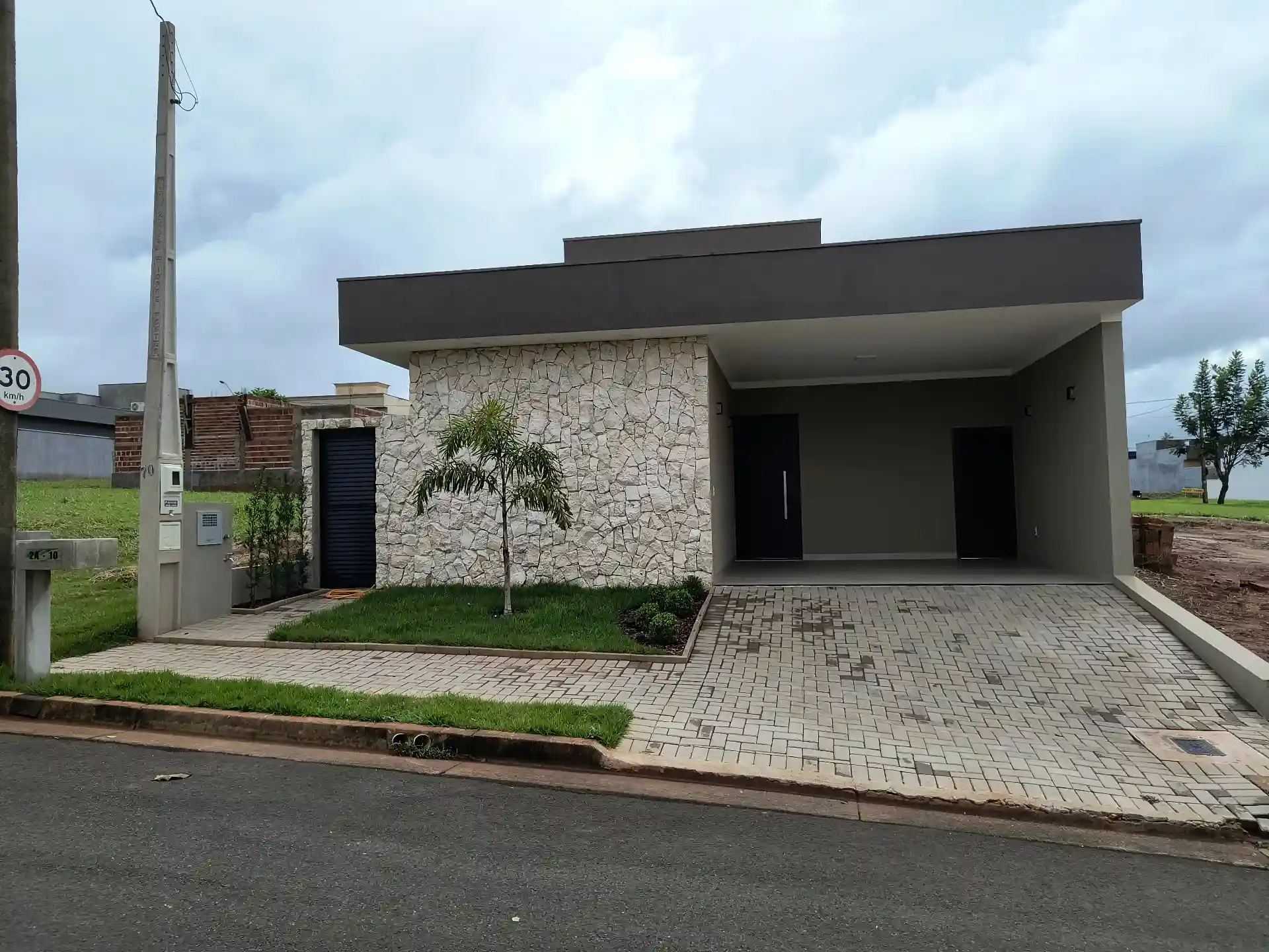 Casa de Condomínio com 3 quartos à venda, 225m² — foto 5 de 22