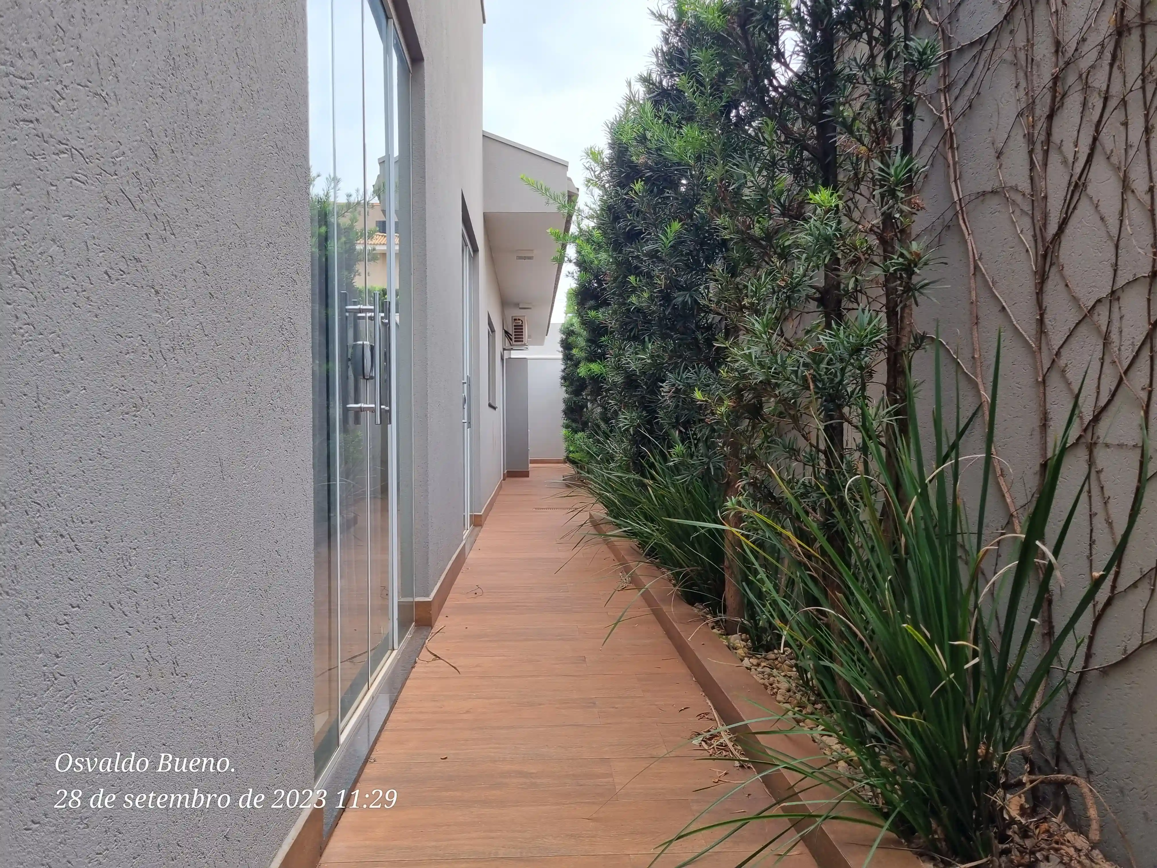 Casa de Condomínio com 3 quartos à venda, 220m² — foto 23 de 23