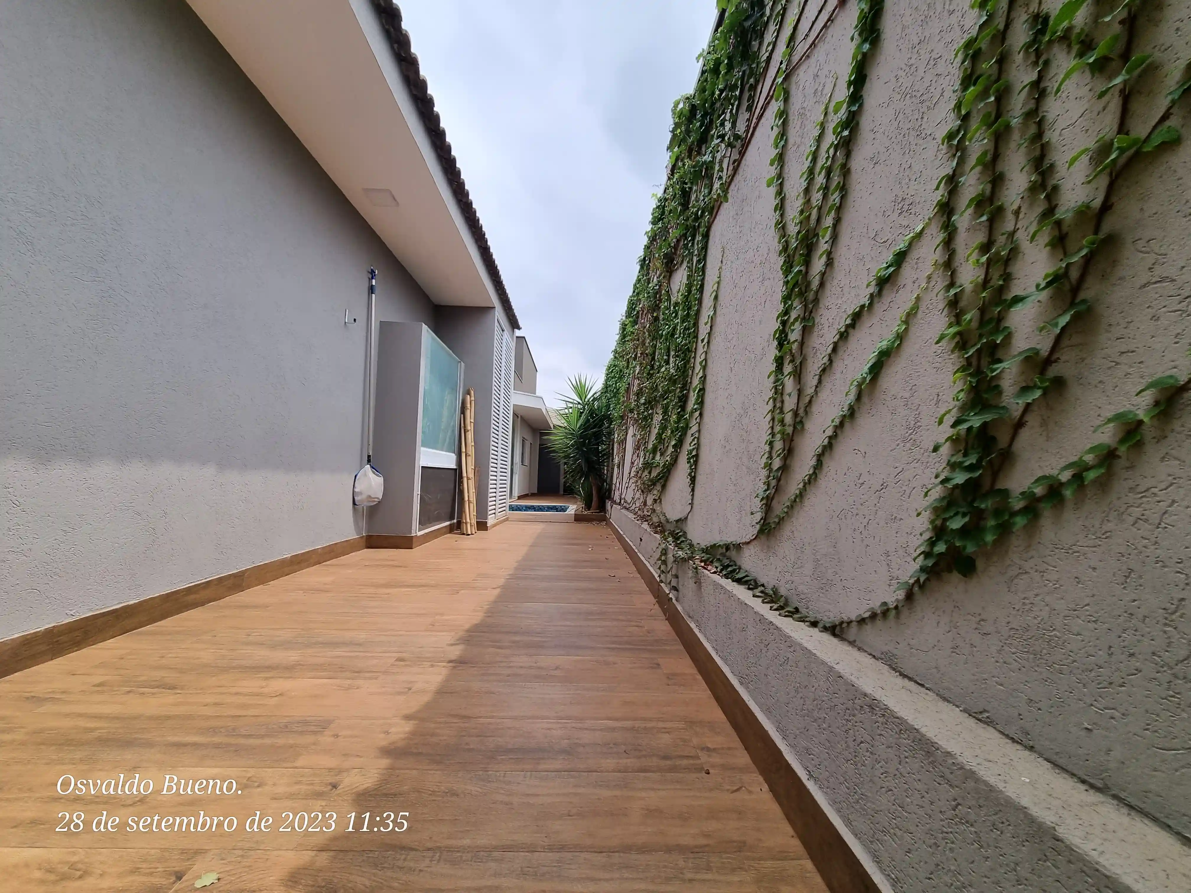 Casa de Condomínio com 3 quartos à venda, 220m² — foto 6 de 23