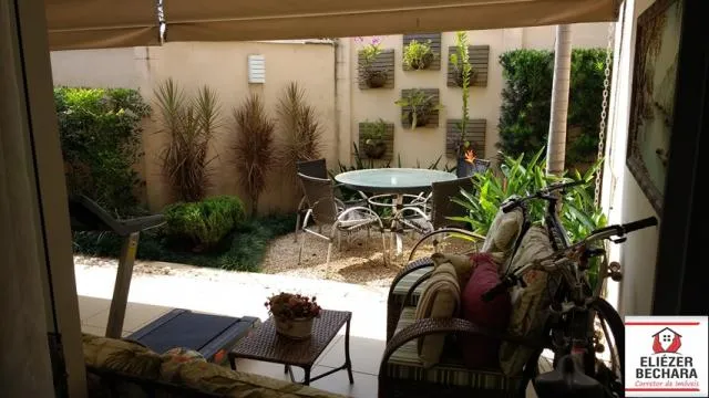 Casa de Condomínio à venda — foto 2 de 12