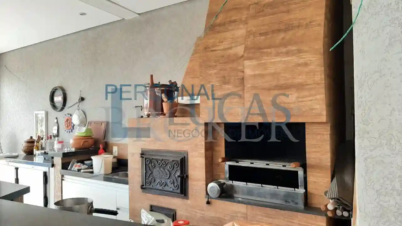 Casa de Condomínio com 3 quartos para aluguel, 340m² — foto 2 de 15