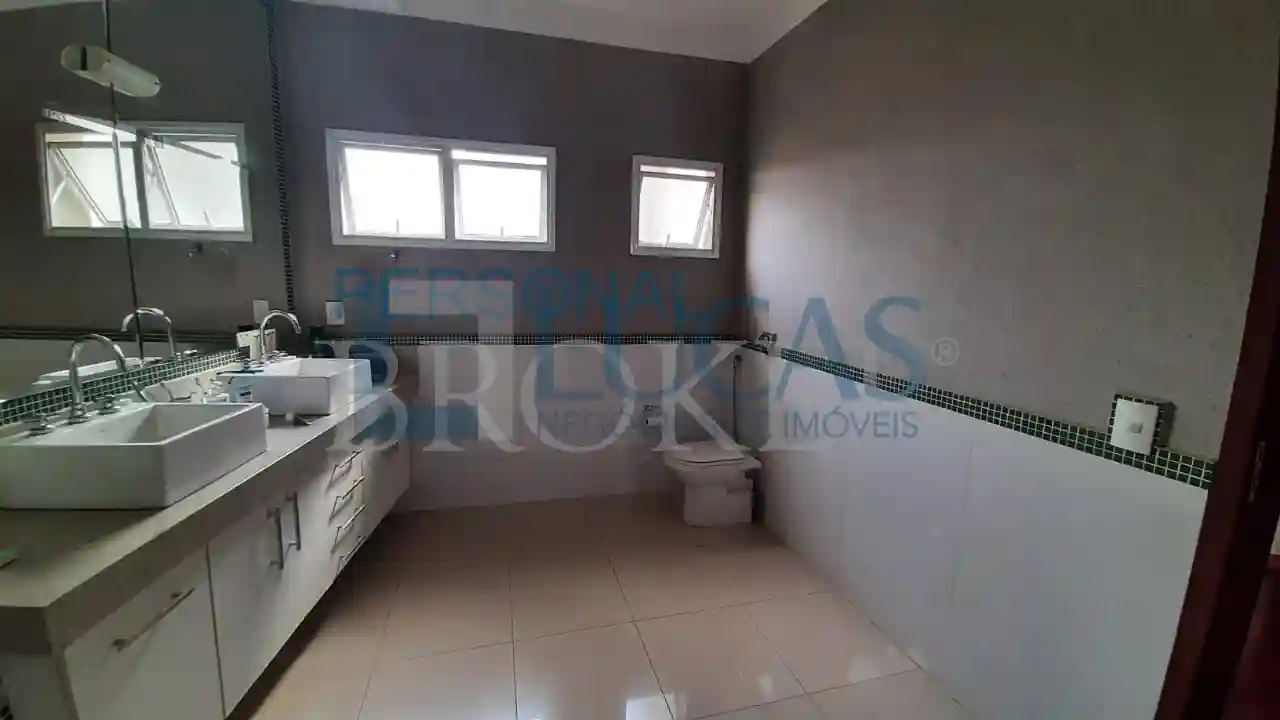 Casa de Condomínio com 3 quartos para aluguel, 340m² — foto 5 de 15