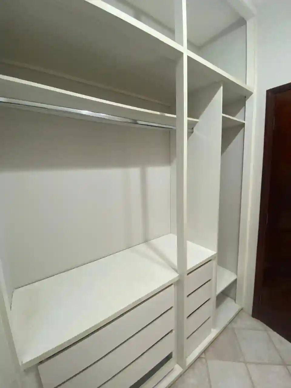 Casa Comercial com 3 quartos para aluguel, 250m² — foto 17 de 26