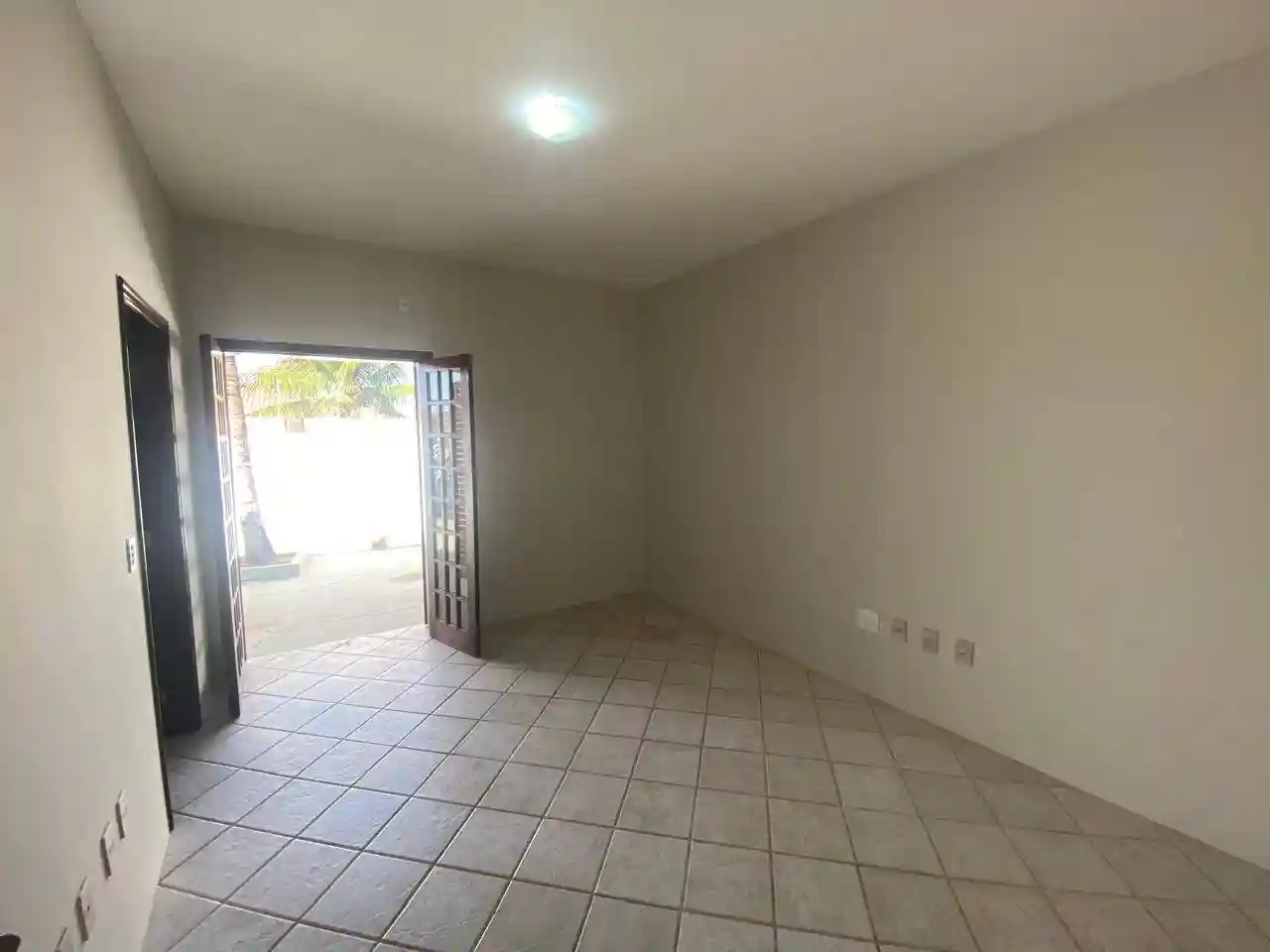 Casa Comercial com 3 quartos para aluguel, 250m² — foto 21 de 26