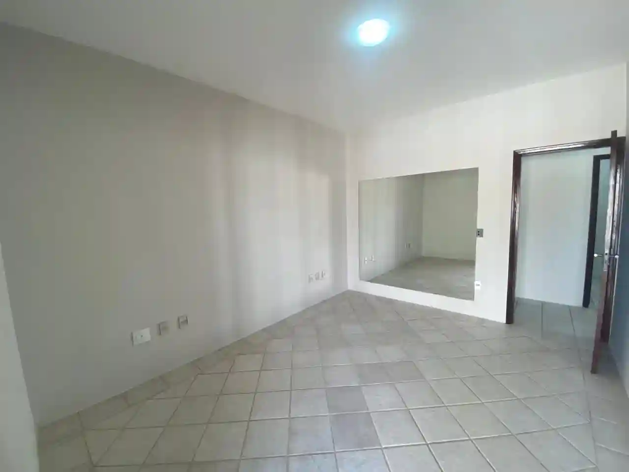 Casa Comercial com 3 quartos para aluguel, 250m² — foto 14 de 26