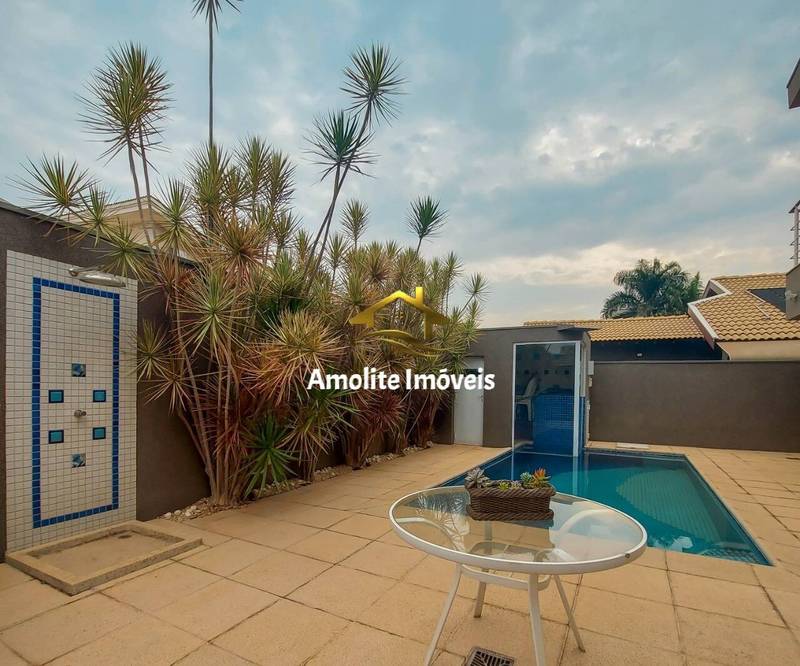 Casa de Condomínio com 4 quartos à venda, 370m² — foto 6 de 10