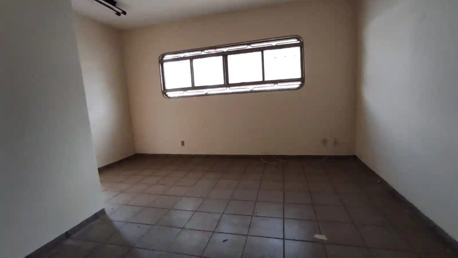 Casa Comercial  à venda, 474m² — foto 9 de 30