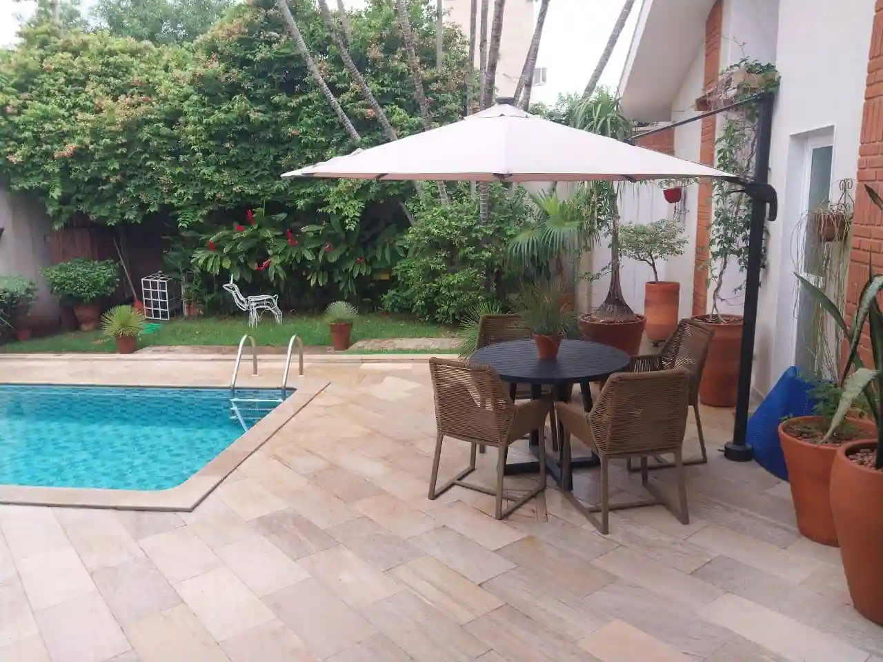 Casa com 3 quartos à venda, 250m² — foto 6 de 30
