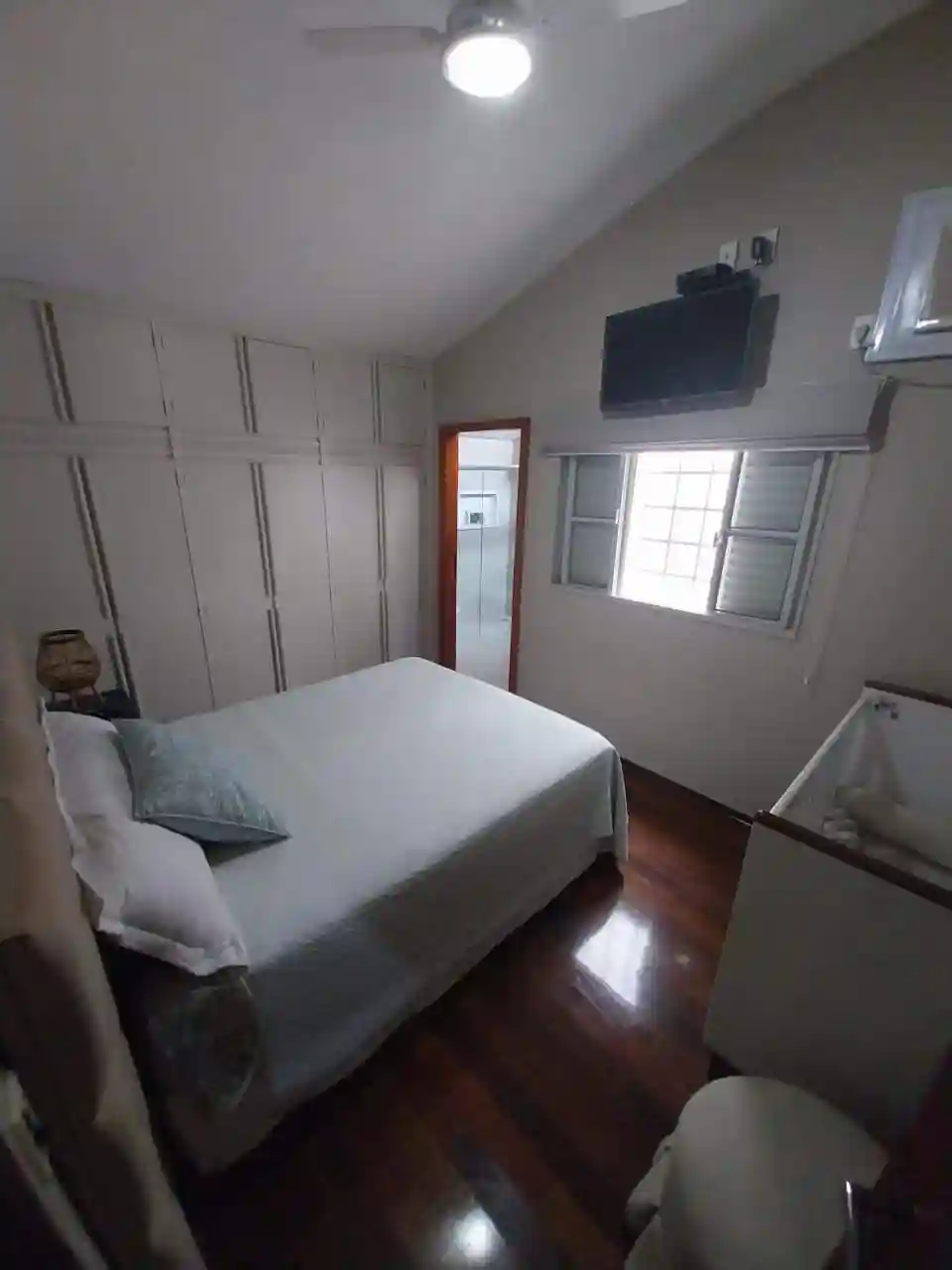 Casa com 3 quartos à venda, 250m² — foto 27 de 30