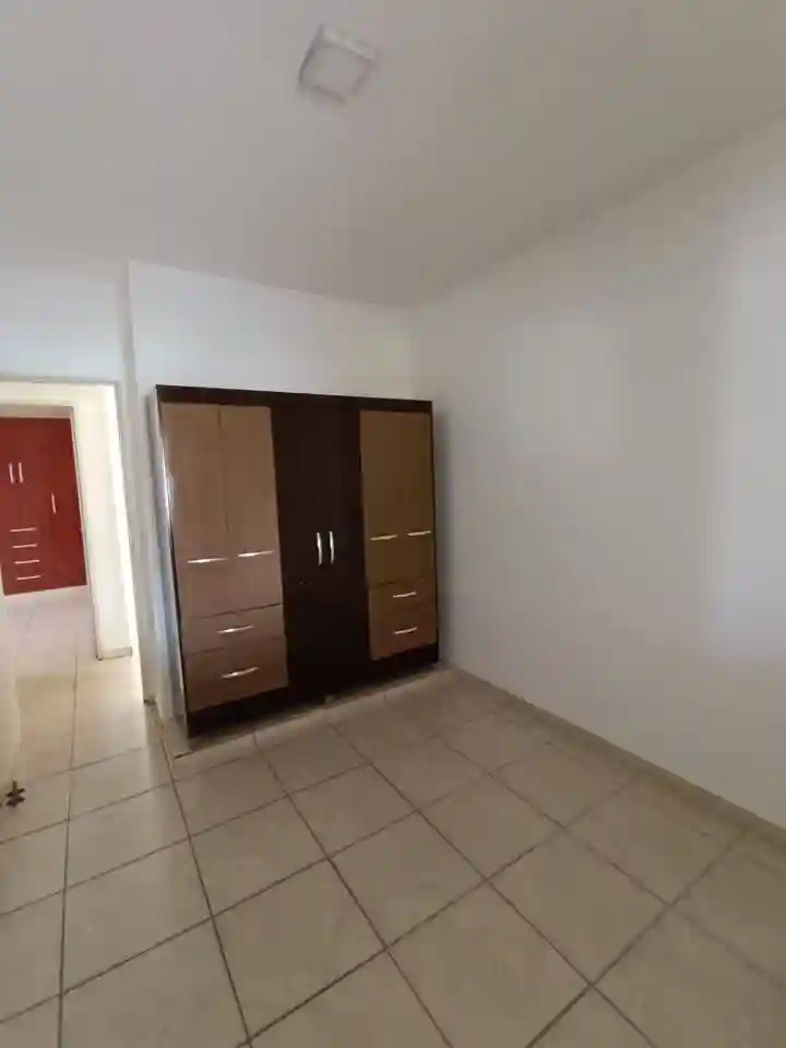 Casa de Condomínio com 3 quartos para aluguel, 182m² — foto 17 de 20