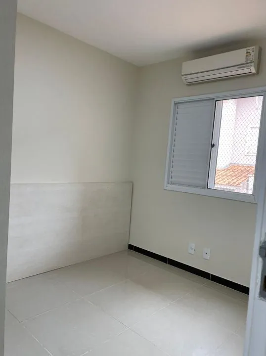 Casa de Condomínio à venda — foto 2 de 4