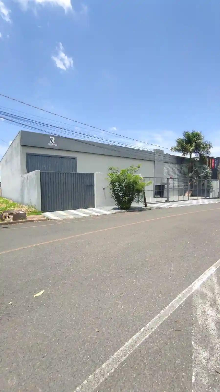 Loja / Salão / Ponto Comercial  à venda, 750m² — foto 2 de 43