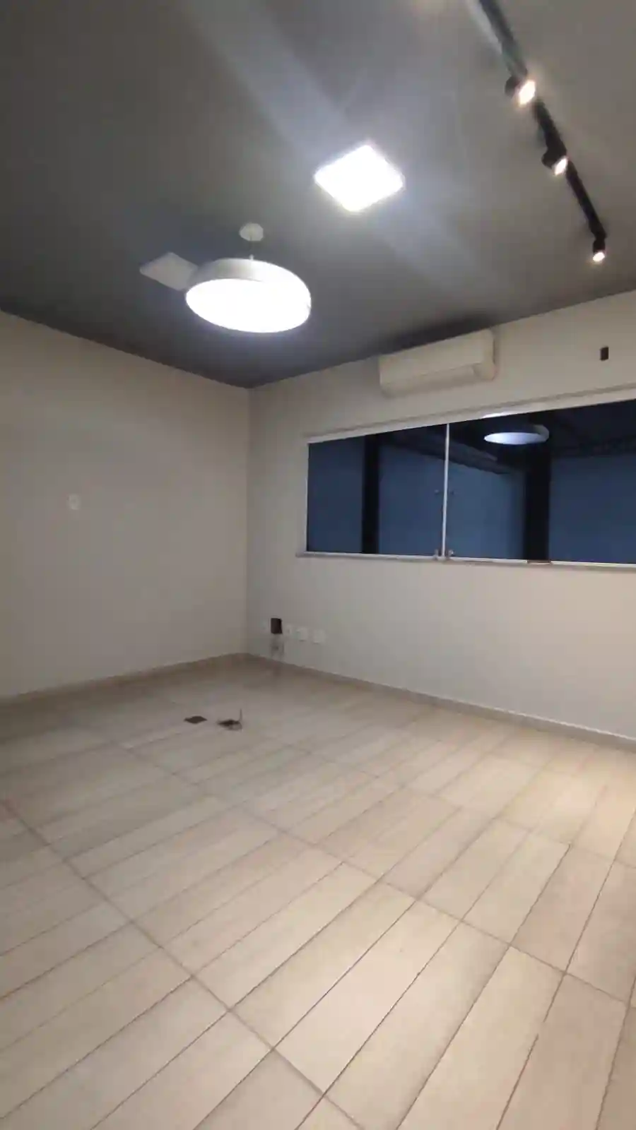 Loja / Salão / Ponto Comercial  à venda, 750m² — foto 6 de 43