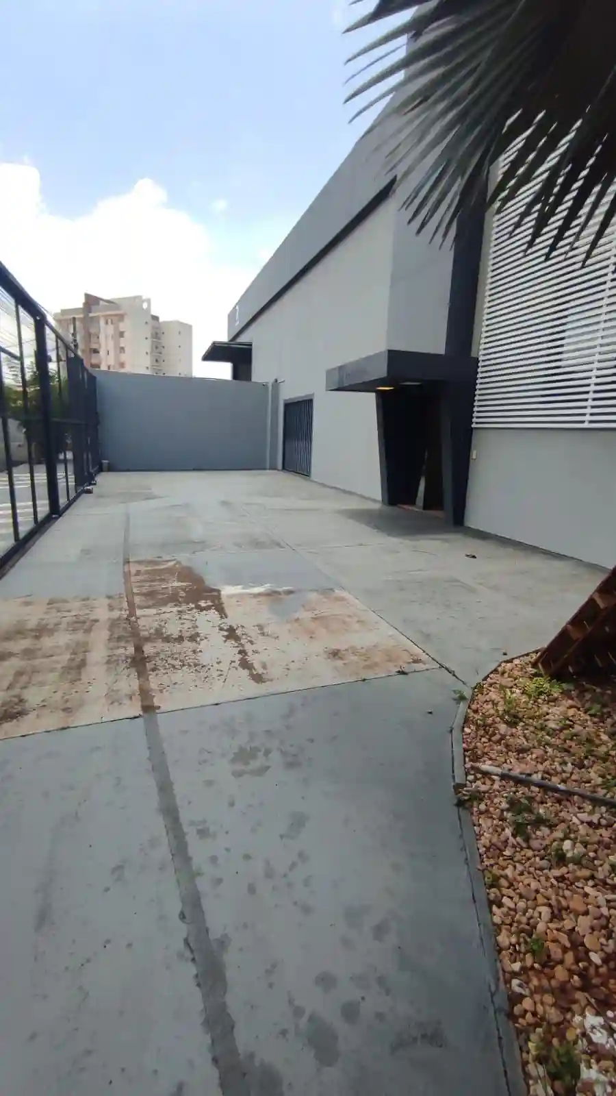 Loja / Salão / Ponto Comercial  à venda, 750m² — foto 4 de 43