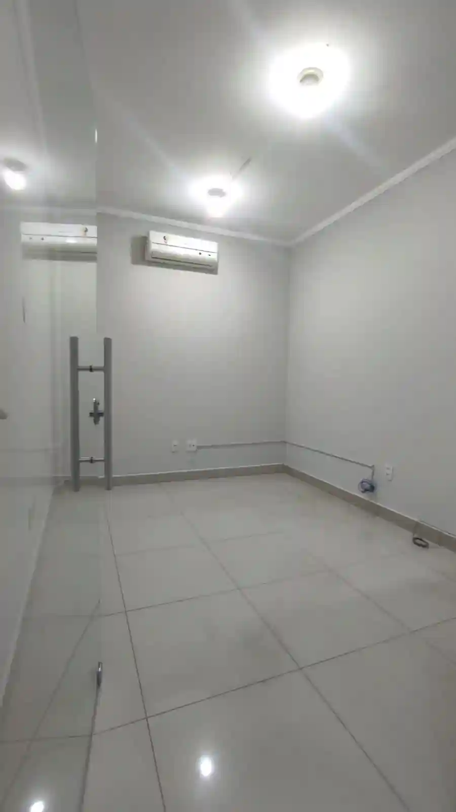 Loja / Salão / Ponto Comercial  à venda, 750m² — foto 18 de 43
