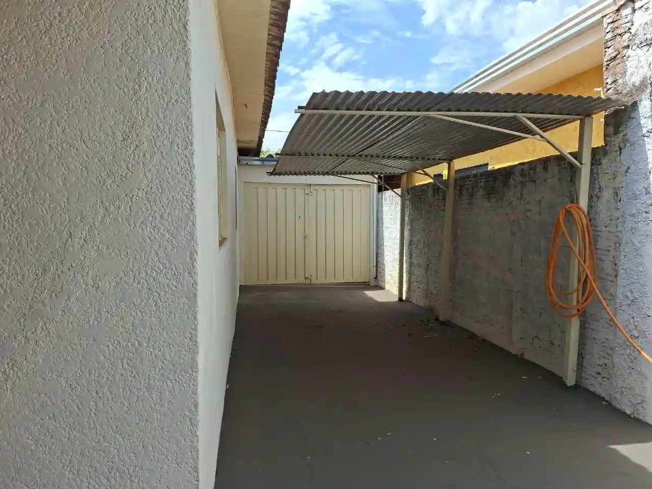 Casa com 2 quartos à venda, 253m² — foto 9 de 11