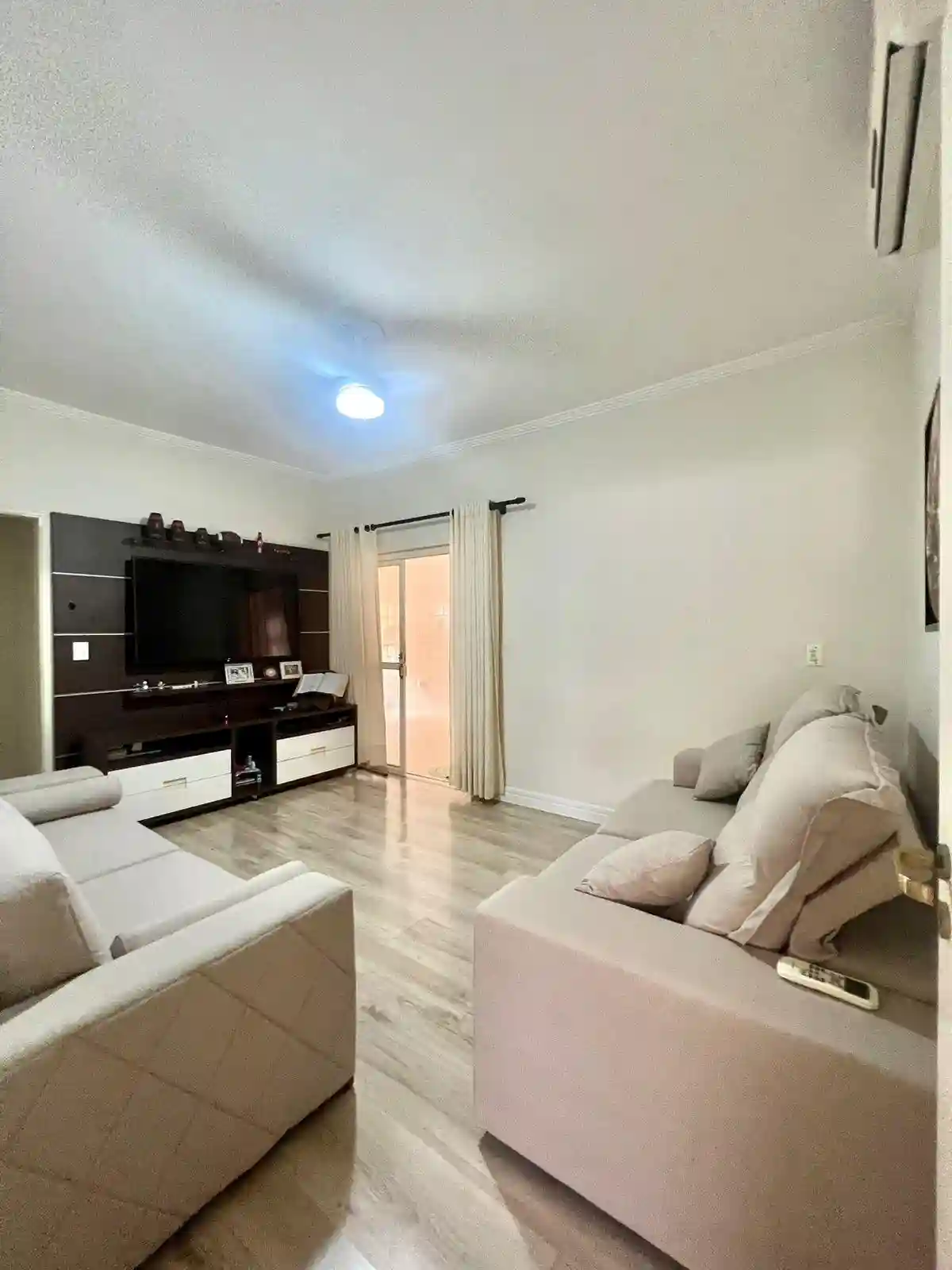 Casa com 3 quartos à venda, 190m² — foto 4 de 18