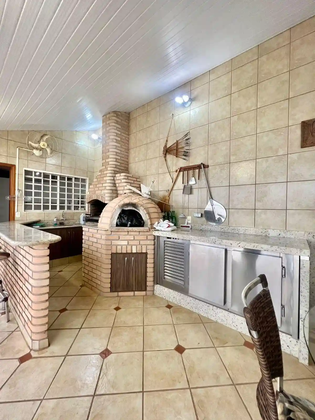 Casa com 3 quartos à venda, 190m² — foto 16 de 18