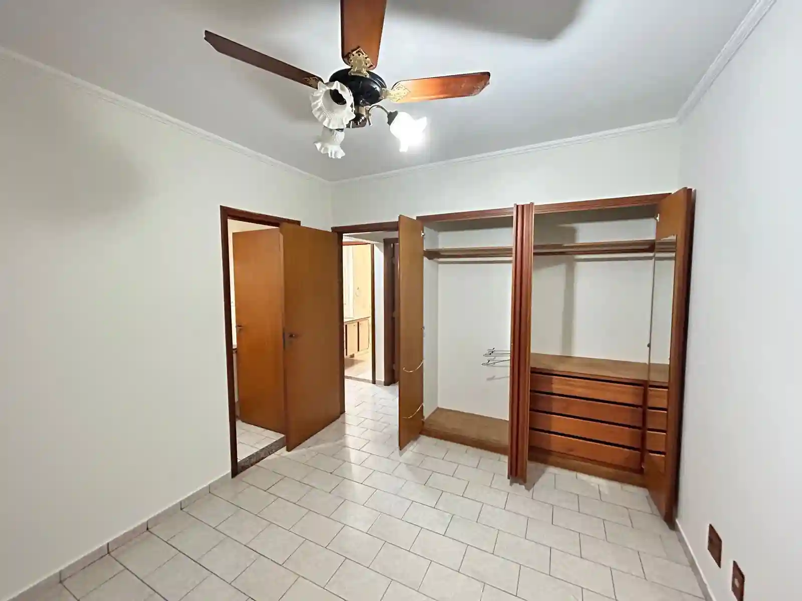 Apartamento com 3 quartos à venda, 108m² — foto 9 de 14