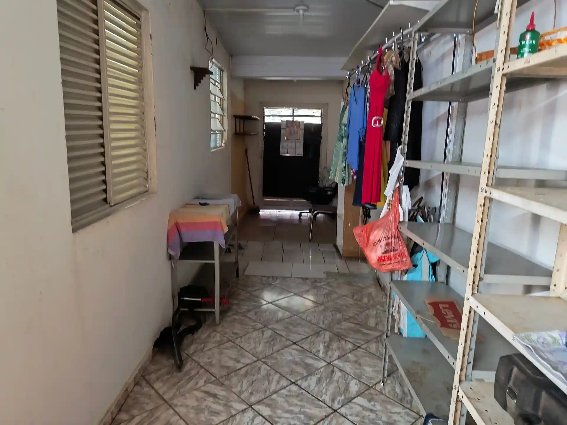 Casa com 2 quartos à venda, 207m² — foto 3 de 11