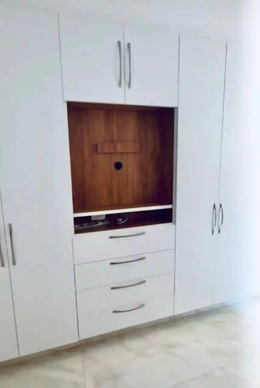 Apartamento com 2 quartos à venda, 72m² — foto 4 de 9