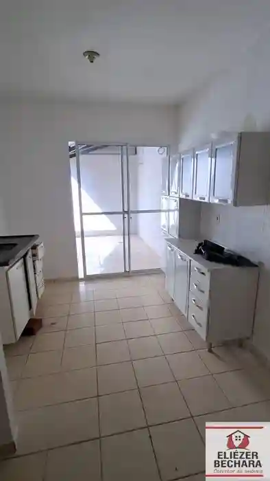 Casa de Condomínio com 3 quartos à venda, 70m² — foto 5 de 17