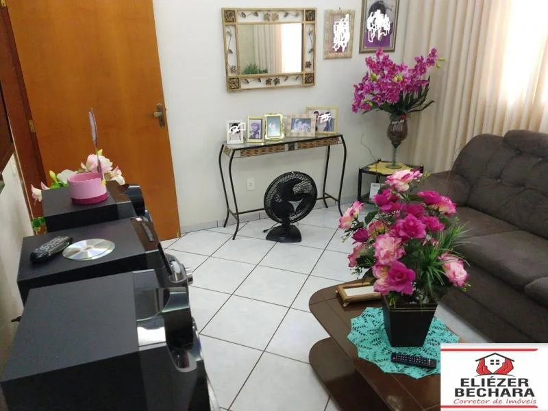 Casa à venda — foto 4 de 11