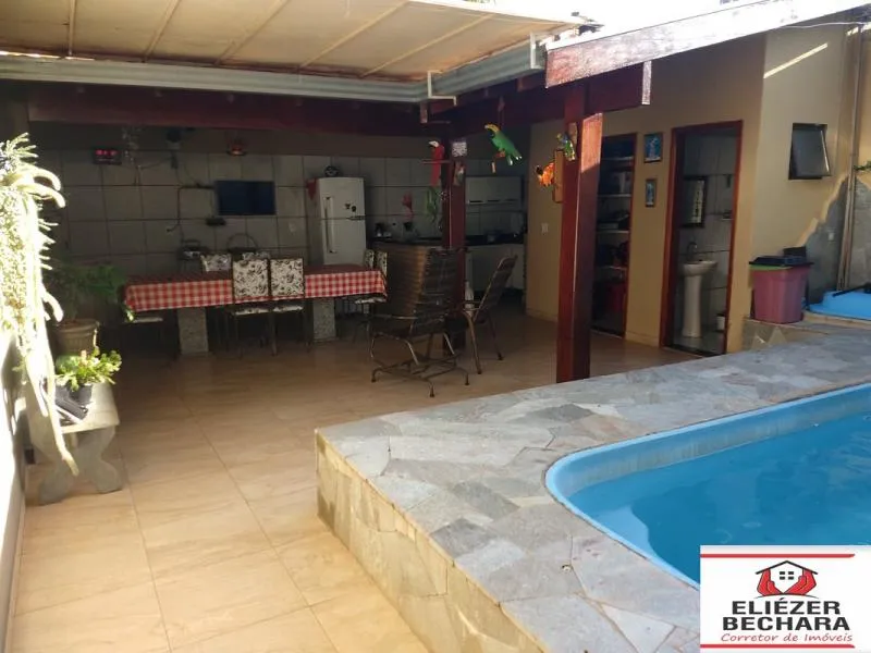 Casa à venda — foto 9 de 11