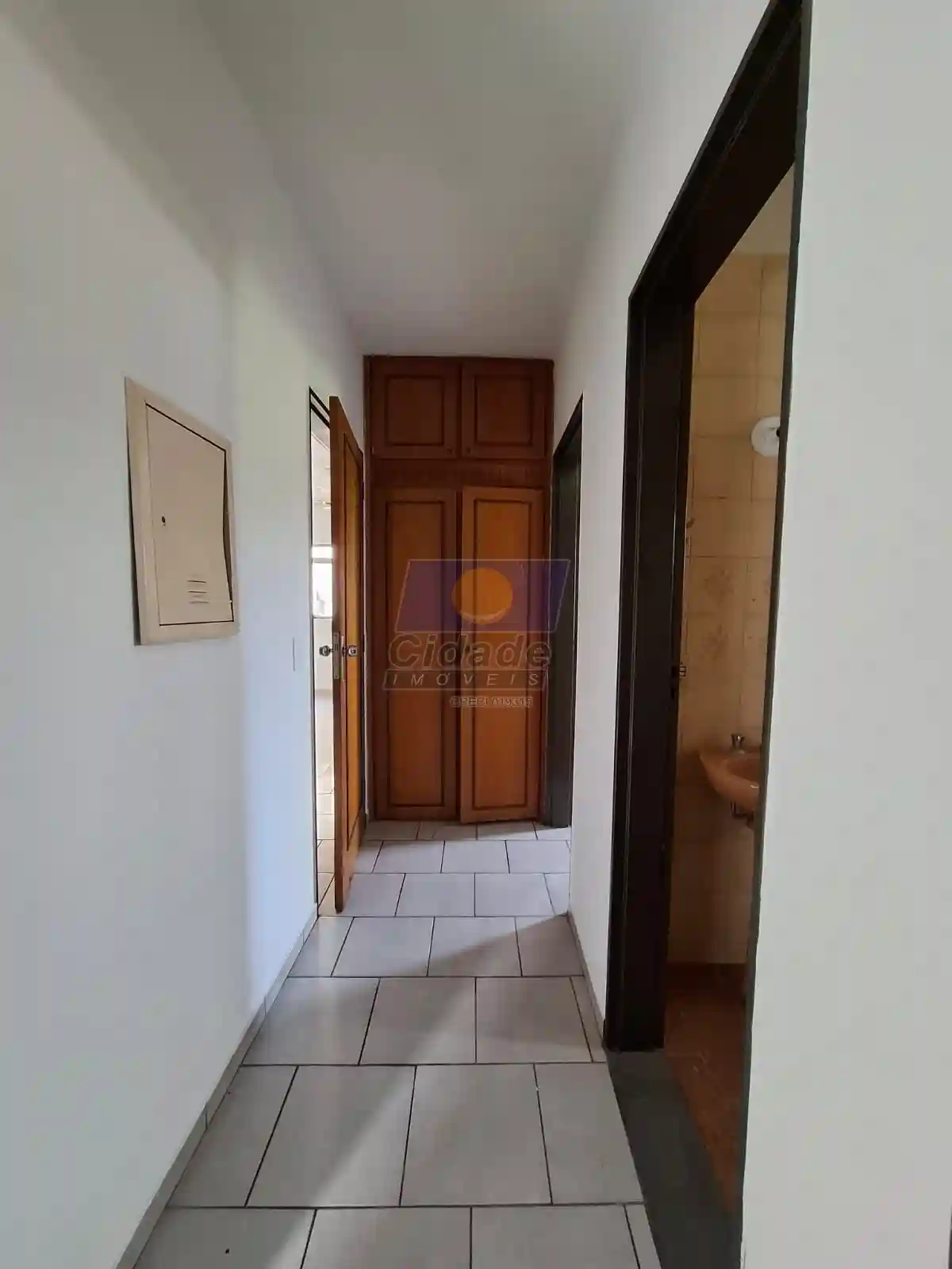 Apartamento com 3 quartos à venda, 100m² — foto 4 de 11