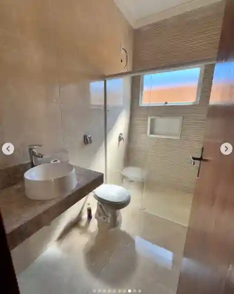 Casa de Condomínio com 3 quartos à venda, 253m² — foto 8 de 10