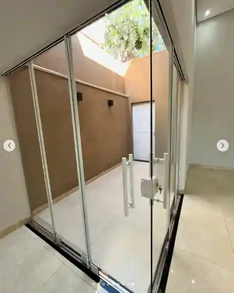 Casa de Condomínio com 3 quartos à venda, 253m² — foto 9 de 10