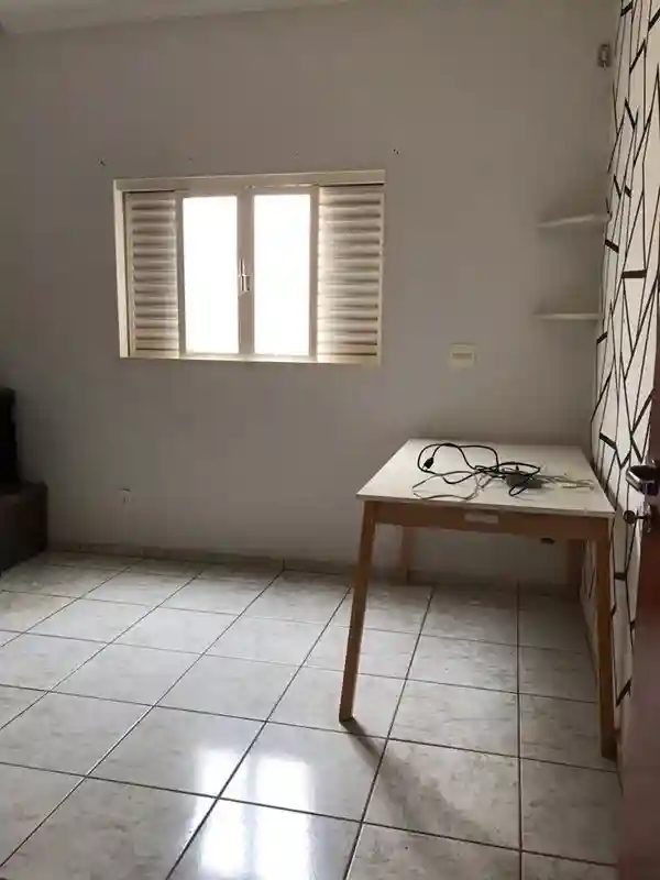 Casa com 3 quartos à venda, 200m² — foto 12 de 20