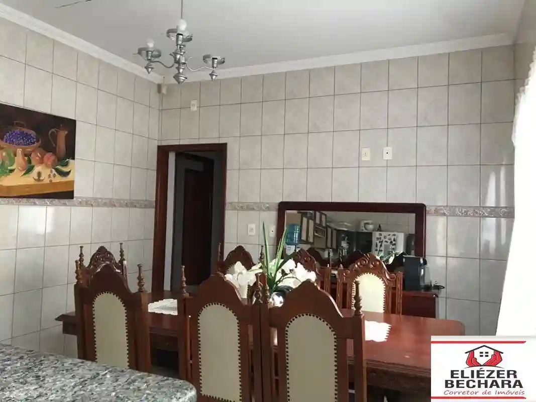 Casa com 3 quartos à venda, 200m² — foto 4 de 20