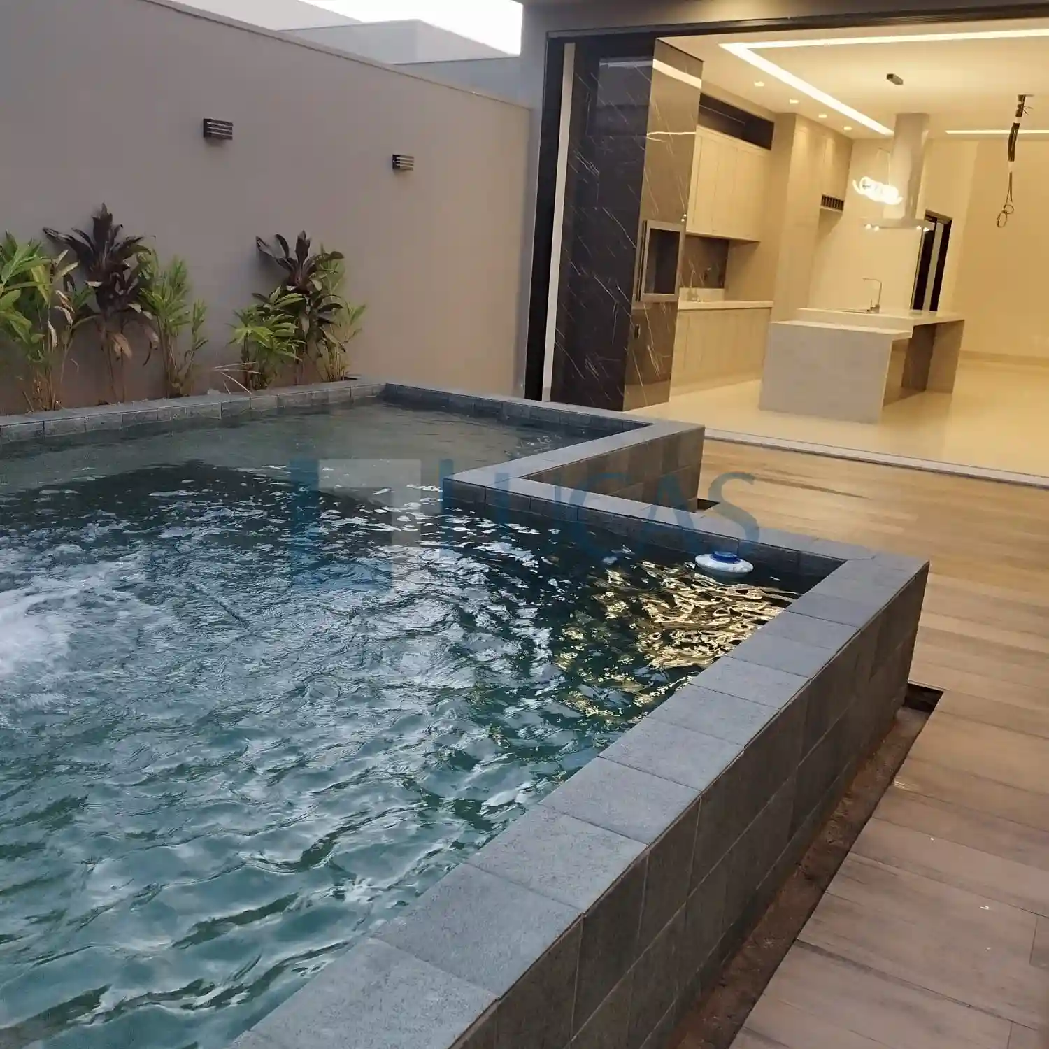 Casa de Condomínio com 3 quartos à venda, 212m² — foto 6 de 17