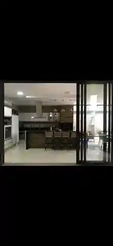 Casa de Condomínio com 3 quartos à venda, 280m² — foto 2 de 20