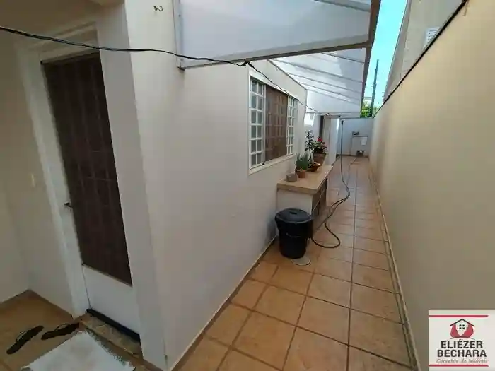 Casa com 3 quartos à venda, 212m² — foto 27 de 51