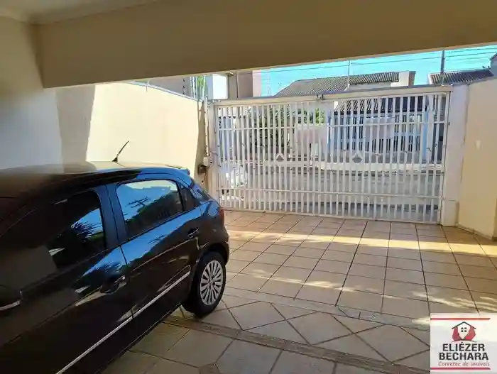 Casa com 3 quartos à venda, 212m² — foto 41 de 51