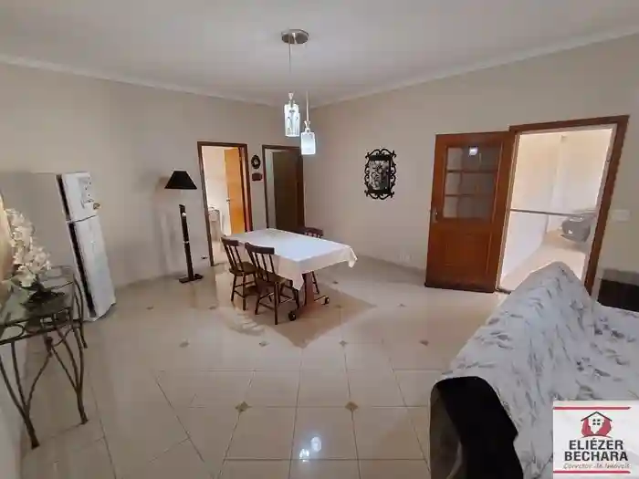 Casa com 3 quartos à venda, 212m² — foto 22 de 51